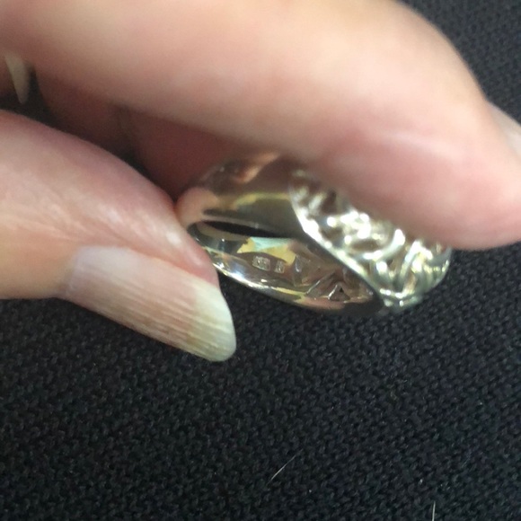 Silver ring - Picture 3 of 3